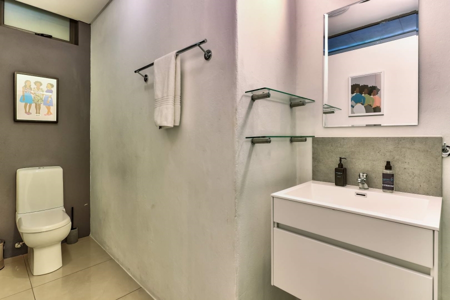 1 Bedroom Property for Sale in De Waterkant Western Cape
